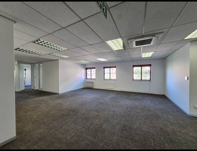 385M² OFFICE TO LET IN SANDTON CENTRAL